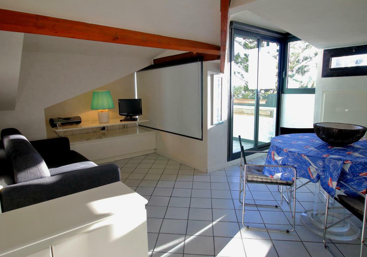 Mansarda Luminosa In Centro Sul Mare - Attic By Sea Appartement San Remo Buitenkant foto
